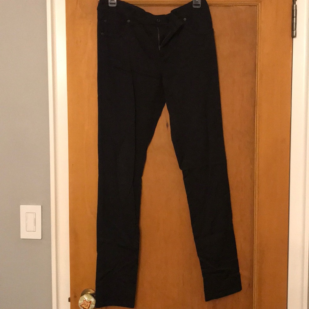 Black Design ecru Pants